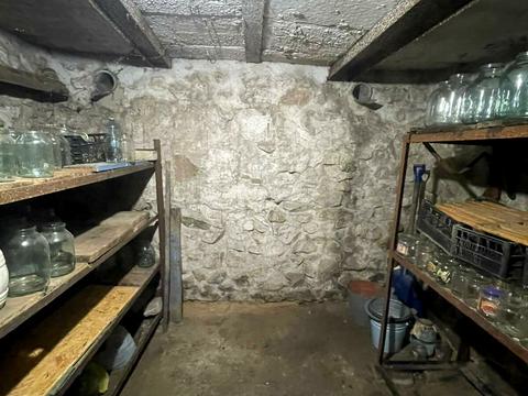 будинок за адресою Вернадського, 12