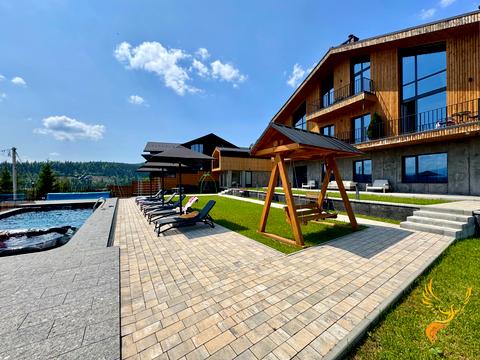коммерческая по адресу с. Поляница, Урочище Стаїще, 552
