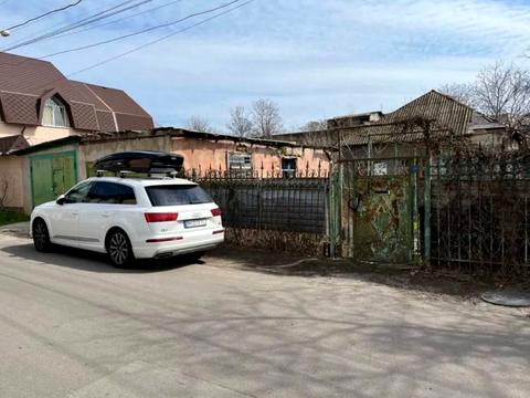 участок по адресу Бернардацци ул. (Красных Зорь)
