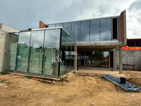 дом по адресу Луговая ул.