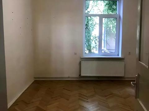 квартира за адресою Дністровська вул., 20