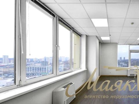 комерційна за адресою Антоновича вул. (Горького), 172