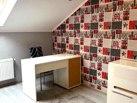 квартира по адресу Радужная ул., 100