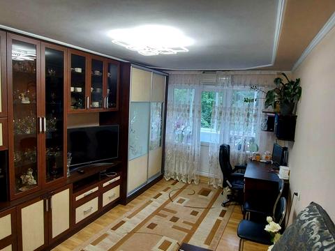 квартира за адресою Дмитра Яворницького вул. (), 9а