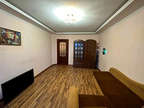 квартира за адресою Леоніда Бикова бульв., 5