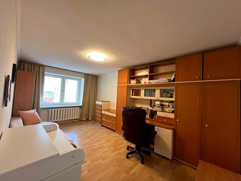 квартира за адресою Олександра Довженка вул., 14/1