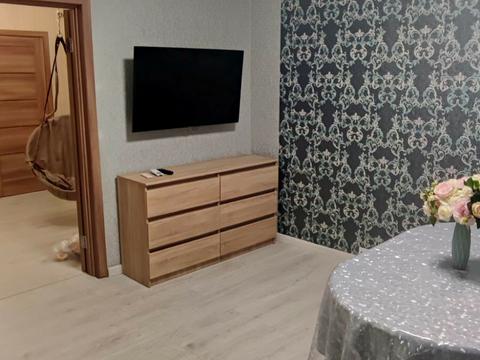 квартира за адресою Академіка Заболотного вул., 48