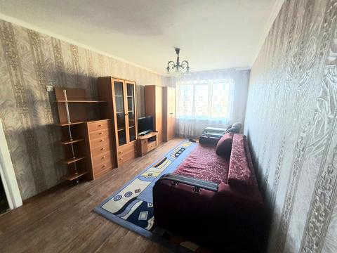 квартира за адресою Зодчих вул., 4