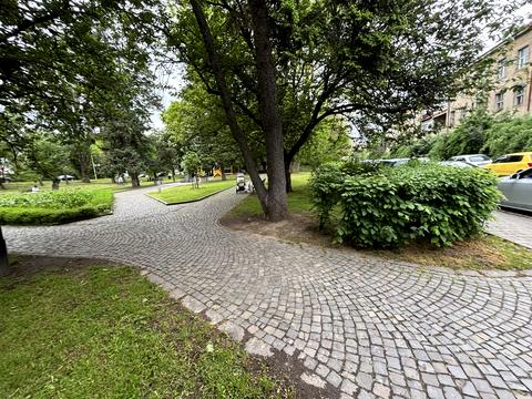 квартира за адресою набережна Незалежності вул., 21