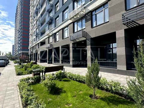 комерційна за адресою Євгена Сверстюка вул. (Марини Раскової), 6