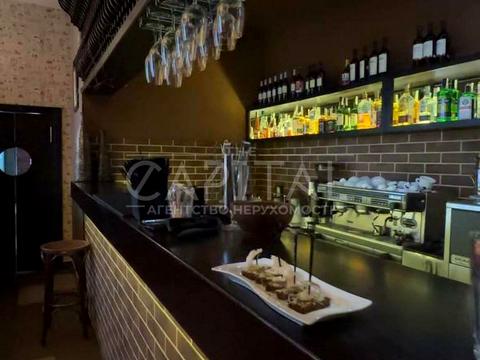 комерційна за адресою Срібнокільська вул., 12