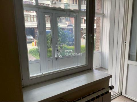 коммерческая по адресу Владимира Ивасюка просп. (Героїв Сталінграду), 54