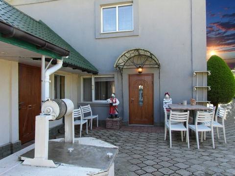 будинок за адресою Довга, 50
