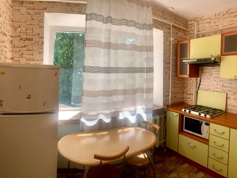 квартира за адресою Високовольтна вул., 28