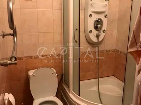 комерційна за адресою Старонаводницька вул., 43