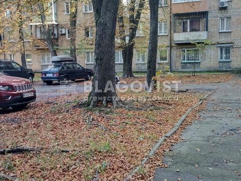квартира за адресою Ольжича вул., 17-А