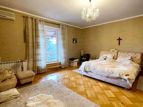 будинок за адресою Купріна вул.