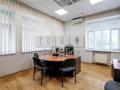 комерційна за адресою Стадіонна вул., 5