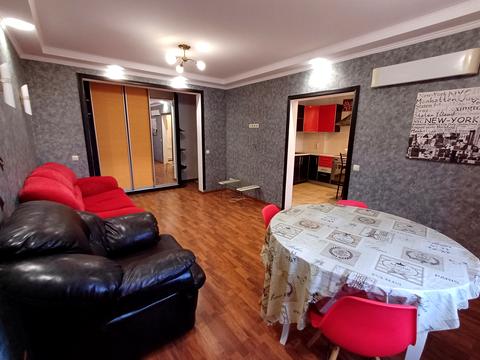 квартира за адресою Зої Гайдай вул., 2