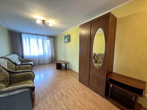 квартира за адресою В'ячеслава Чорновола вул., 17