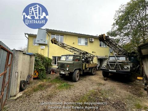 коммерческая по адресу Нижнебазарная пл., 4-А