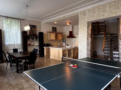 будинок за адресою Академіка Кащенка вул.