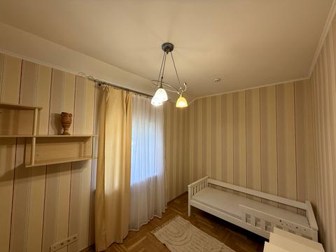 будинок за адресою Столичне шосе