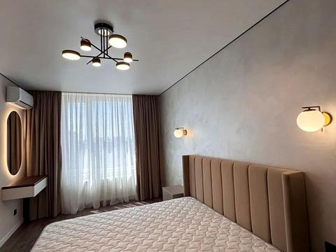 квартира по адресу Степана Бандеры ул., 70