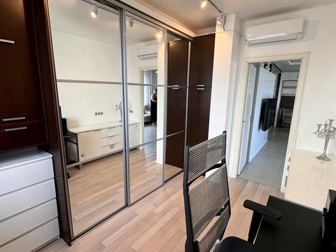 квартира за адресою Верховинна вул., 37