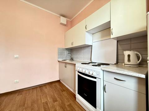 квартира за адресою Софії Русової вул., 7