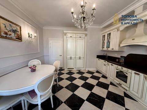 квартира за адресою Літературна вул., 12а, к.1