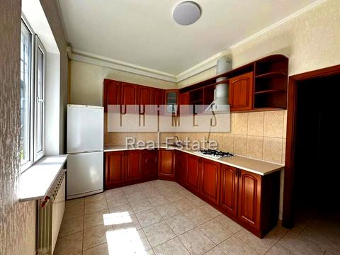 дом по адресу Молодёжная ул.