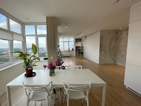 квартира по адресу Семьи Кульженков ул. (Дегтяренко Петра), 33 а