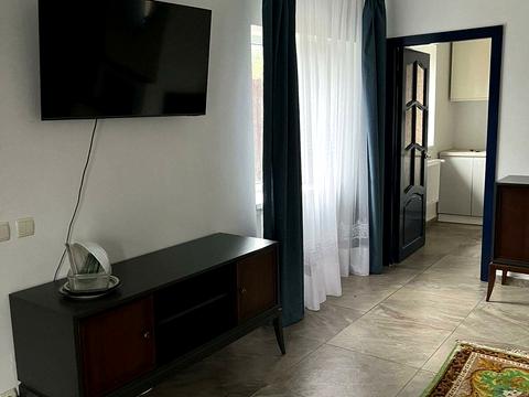 будинок за адресою Озерна, 8