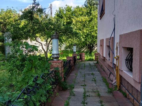 будинок за адресою Центральна