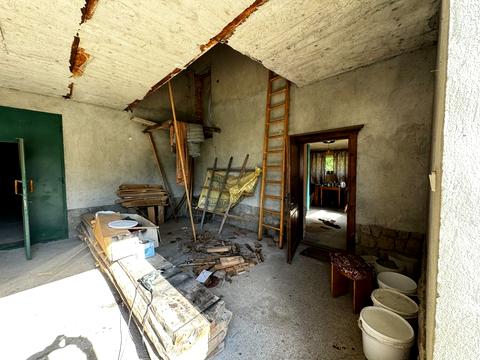 комерційна за адресою Незалежності, 21
