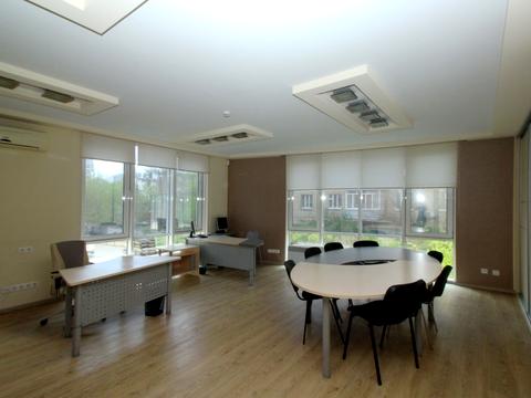 комерційна за адресою Юлії Здановської вул. (Ломоносова), 73