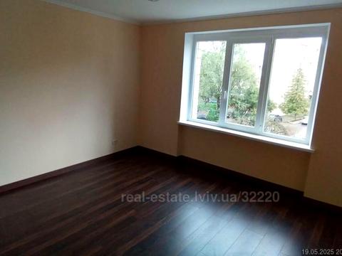 квартира за адресою Стебницька вул., 72