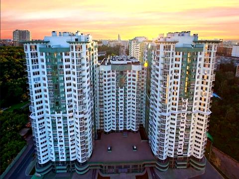 комерційна за адресою Кловський узвіз, 2 б