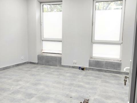 комерційна за адресою Прохоровська вул., 53
