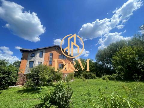 будинок за адресою Лісова вул.