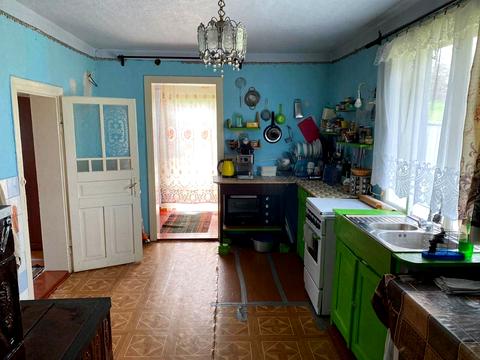 дом по адресу центральна