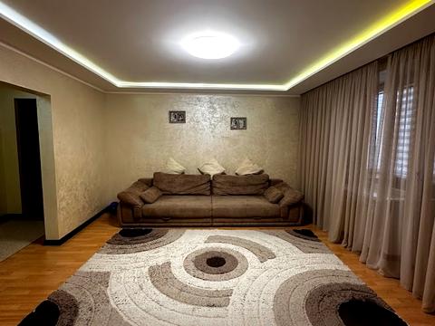 квартира за адресою Незалежності бульв. (50 років Жовтня), 6-В
