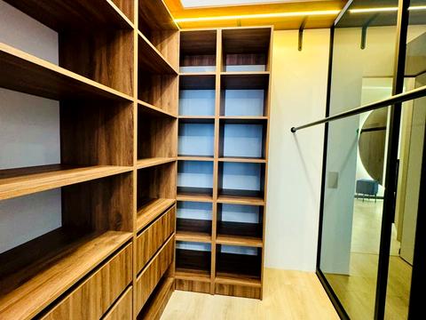 квартира за адресою Молодіжна вул., 8