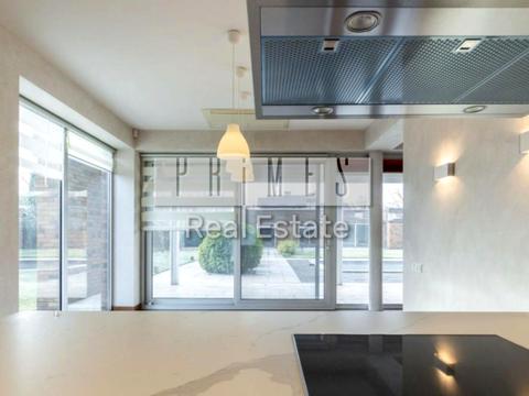 будинок за адресою Каштанова вул.