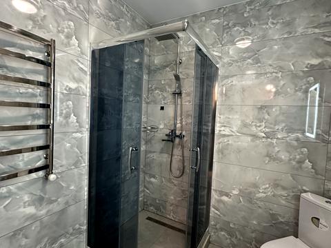 квартира за адресою Степана Бандери вул., 77-Б
