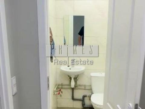 комерційна за адресою Велика Васильківська вул. (Червоноармійська), 17