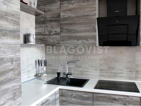 квартира за адресою Драгоманова вул., 2-Б