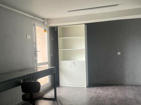 комерційна за адресою Перемоги просп., 62