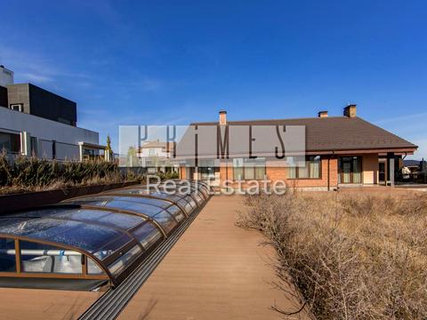 будинок за адресою Козача вул., 1